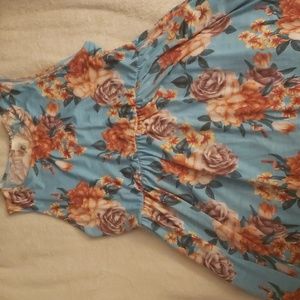 Lovely J 1X Floral Maxi Dress